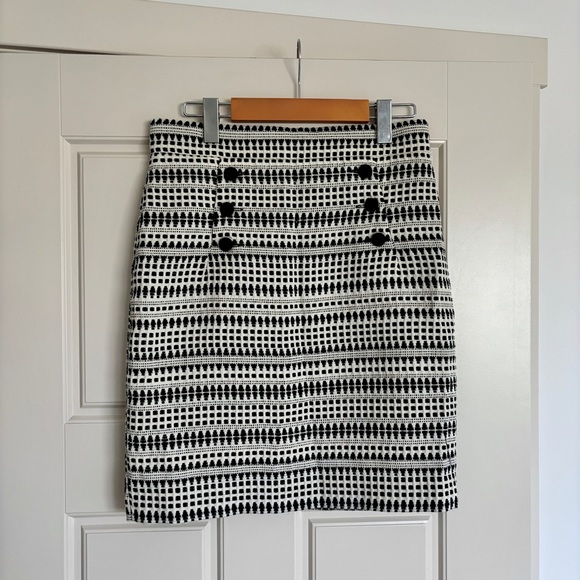 NWT H&M Pencil Skirt, Hi-rise mini - Picture 1 of 4